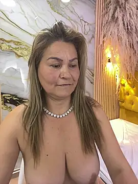 _Pamelamilff live cam on StripChat