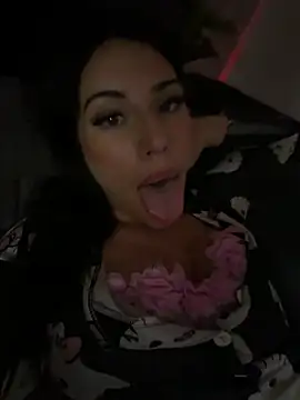 ItsNina_