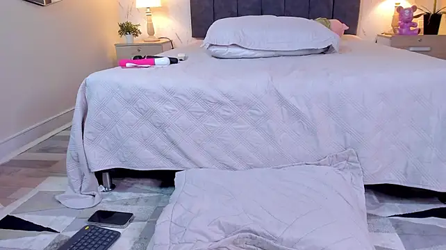 Emilly_Beaumont webcam