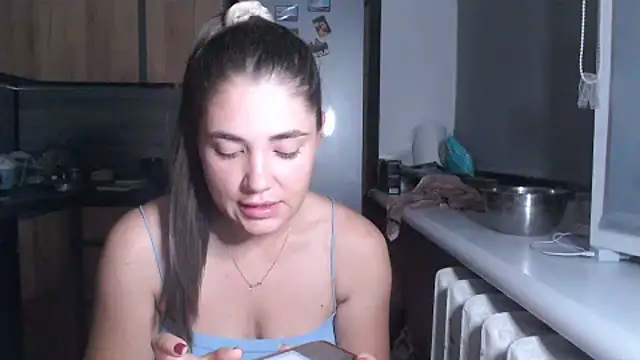 delightful_sofi webcam