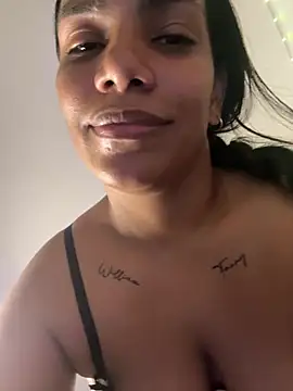 ArielleMillerr- webcam
