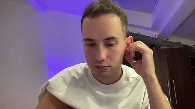 Sour_Boy webcam