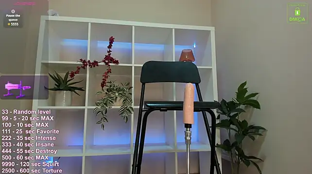 Naomi_Urban webcam