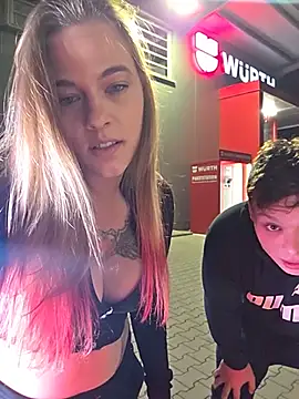 Luna_Lynn webcam