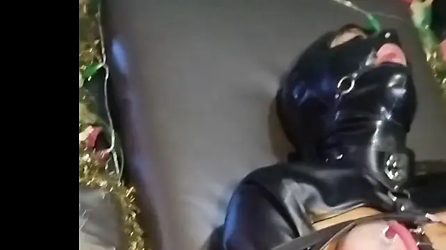 kenllyhot_and_valeriahell webcam