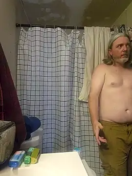ToungeLashingSquirter webcam