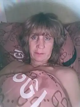 Laura_Kiss webcam