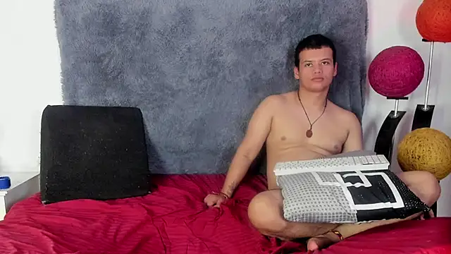 ElaAndNox webcam