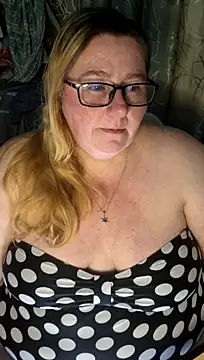 Iceprincess2bad4u webcam