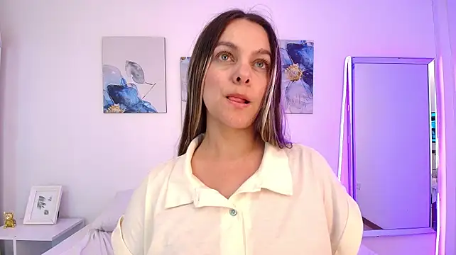 Isabella_Harley webcam