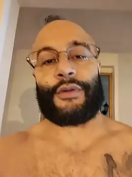 Luke__09 webcam