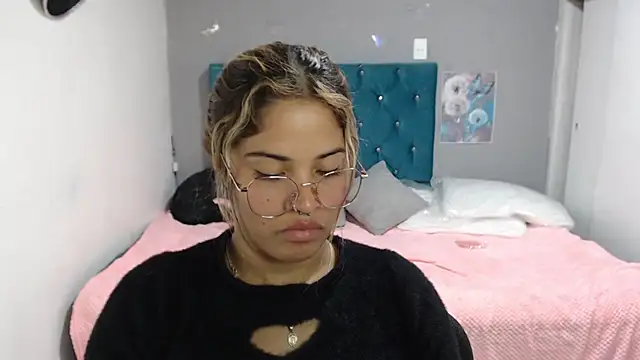 mia_sexgirl webcam