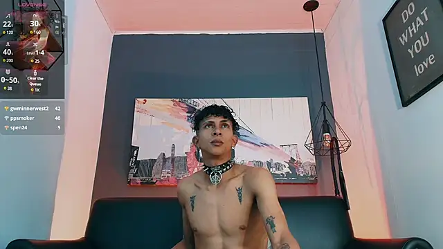 Maximoking26 webcam