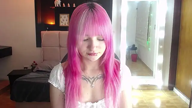_Charlotte_Collins_ webcam