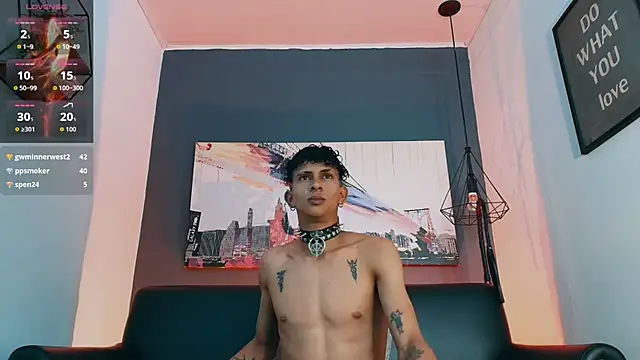 Maximoking26 webcam