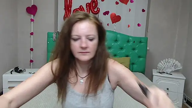 MeganPirs webcam
