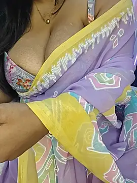 Curvy_Pooja webcam