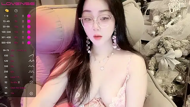 Monica-666888- webcam