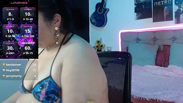 Keyla01_ webcam