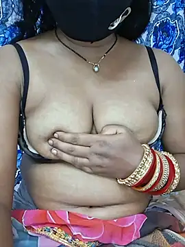 Hotty_Priyanka live cam on StripChat