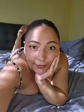 VickyHoult webcam