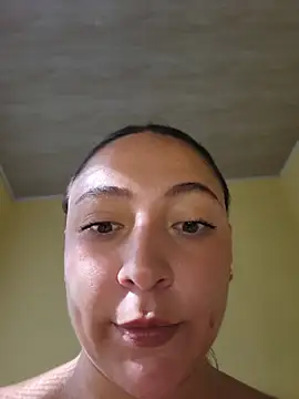 VickyHoult webcam