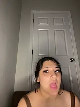 treasurebabii webcam