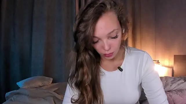 KitsuneDreams webcam