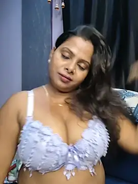 Sexyhina321 webcam