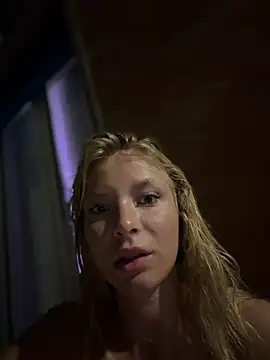 anastasiaaniess (F young) - :heart:goooood evening Annie:heart: