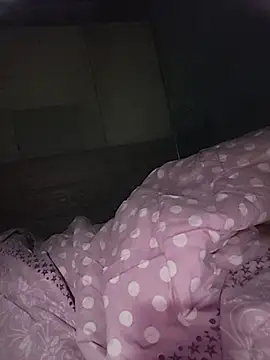 Zay_romi webcam