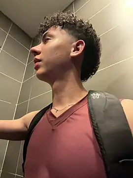 yoursexyjose webcam