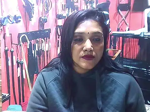 IndianSexyLady20 webcam