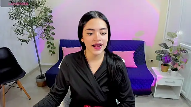 Sharon_Stoone webcam