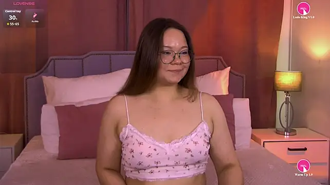 ShyMariam webcam