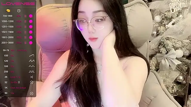 Monica-666888- webcam