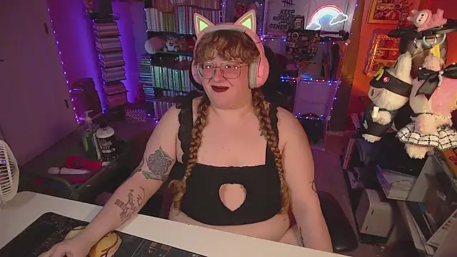 FatVeronica webcam