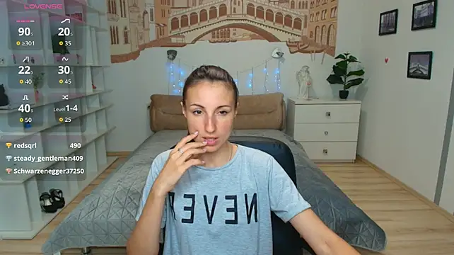 Missis_Sofiia webcam