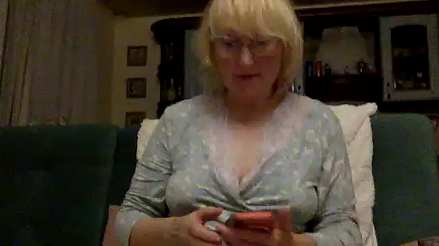 Zeyona webcam