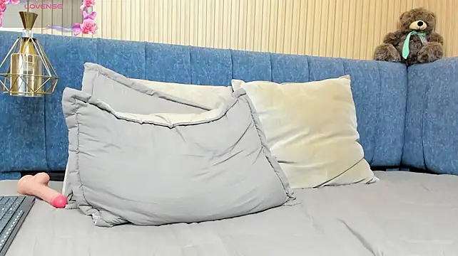 zara_milf webcam