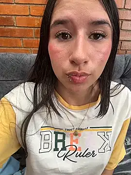 LilyRossi_ webcam