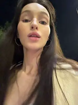 -missbehaving- webcam