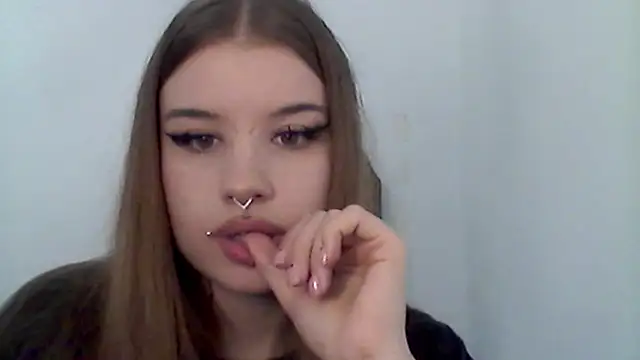 MollyHotTeen webcam