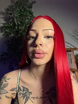 DollyRuby webcam