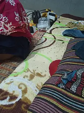 tamilkaviya143 webcam