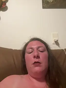 leidenschaftlicheJJ live cam on StripChat