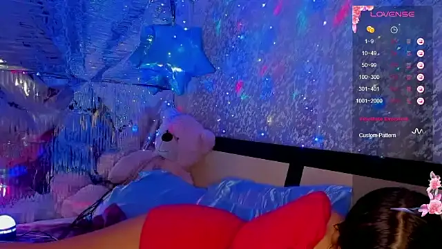 Josephine_Kiss webcam