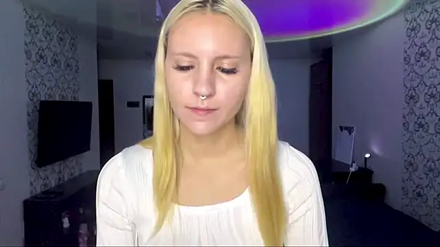 MildredGuckes webcam