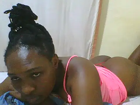 cute_lavenda webcam