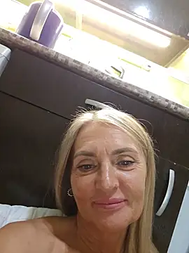 amelia_blondy webcam